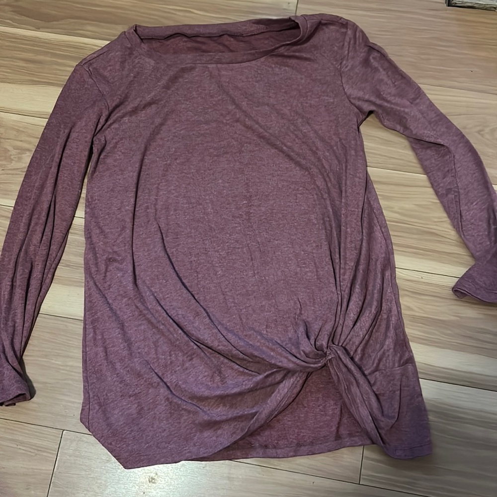 Super cute long sleeve dress shirt size medium